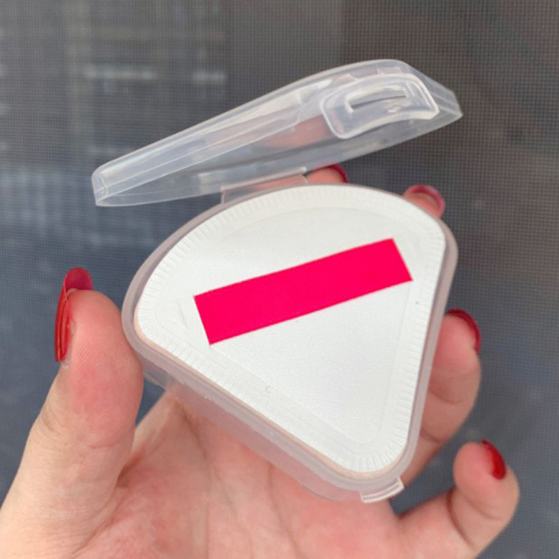 Cosmetic Sponge - 1PC 메이크업 퍼프 박스 휴대용 삼각형